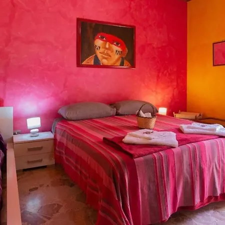 Apartment Comfortable Studio In Castelbuono 18 M² Mountain View *