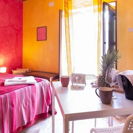 Comfortable Studio In Castelbuono 18 M² Mountain View Apartment